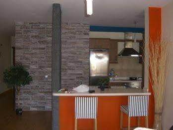 Surfhouse Hostel Famara Caleta De Famara Экстерьер фото