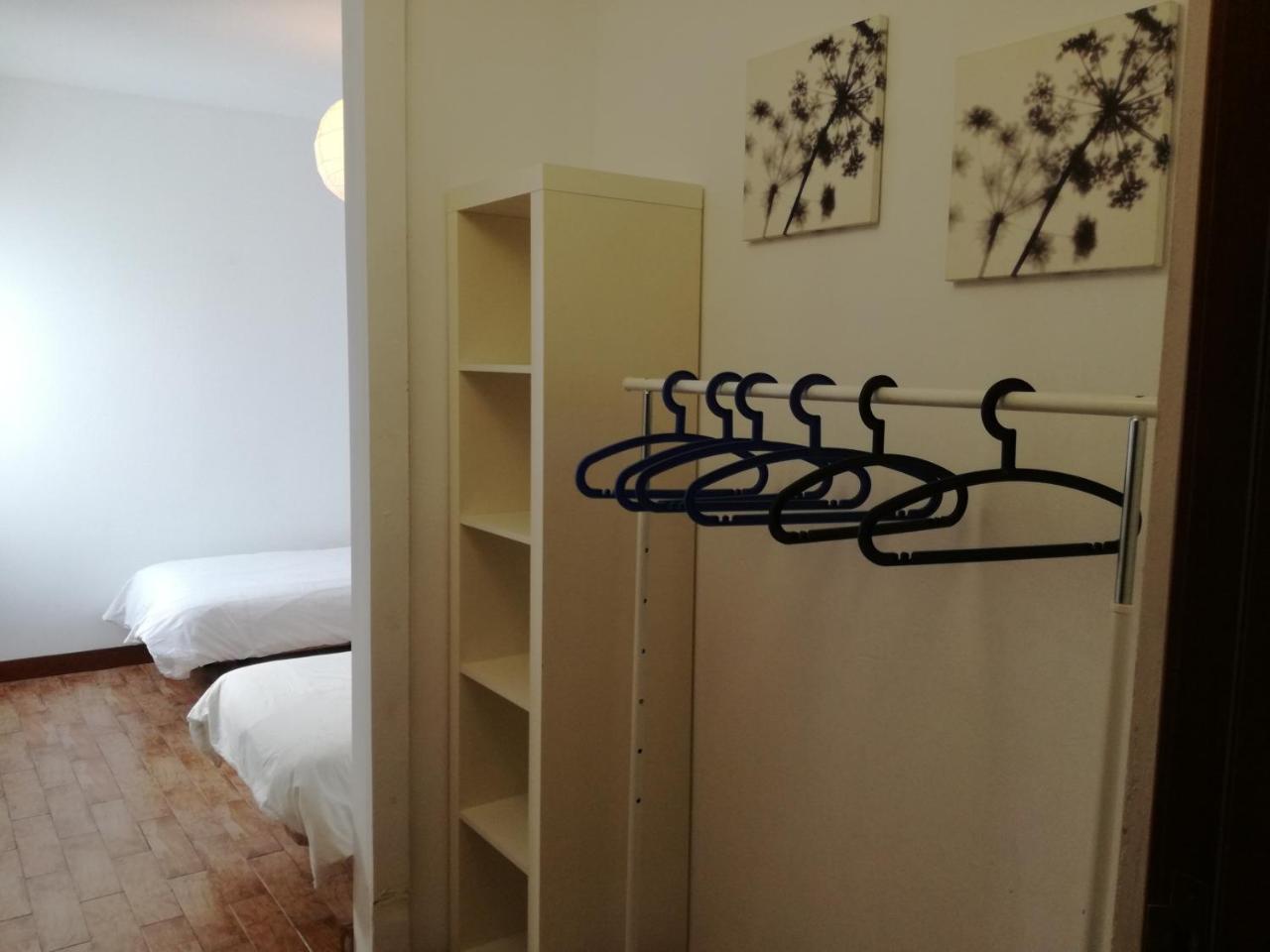 Surfhouse Hostel Famara Caleta De Famara Экстерьер фото